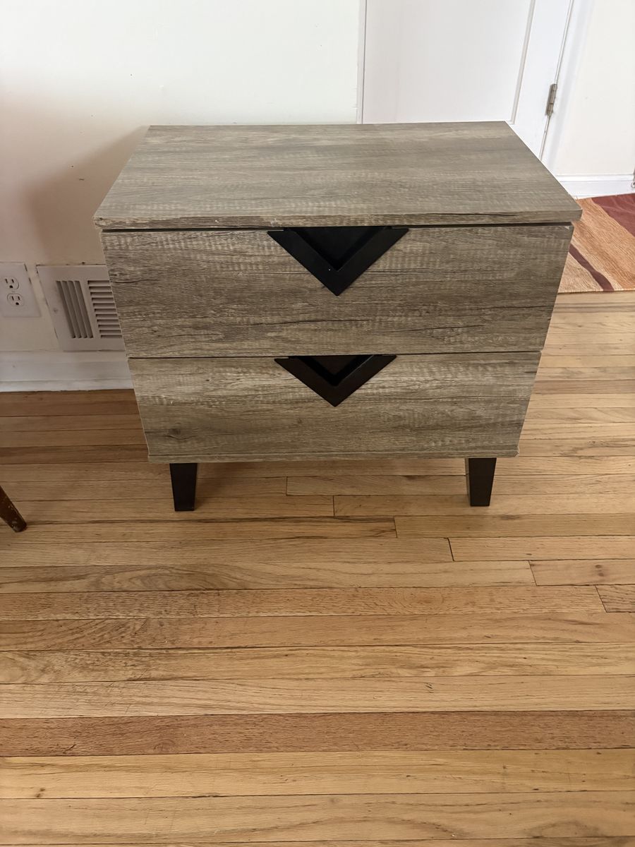 Free Nightstand