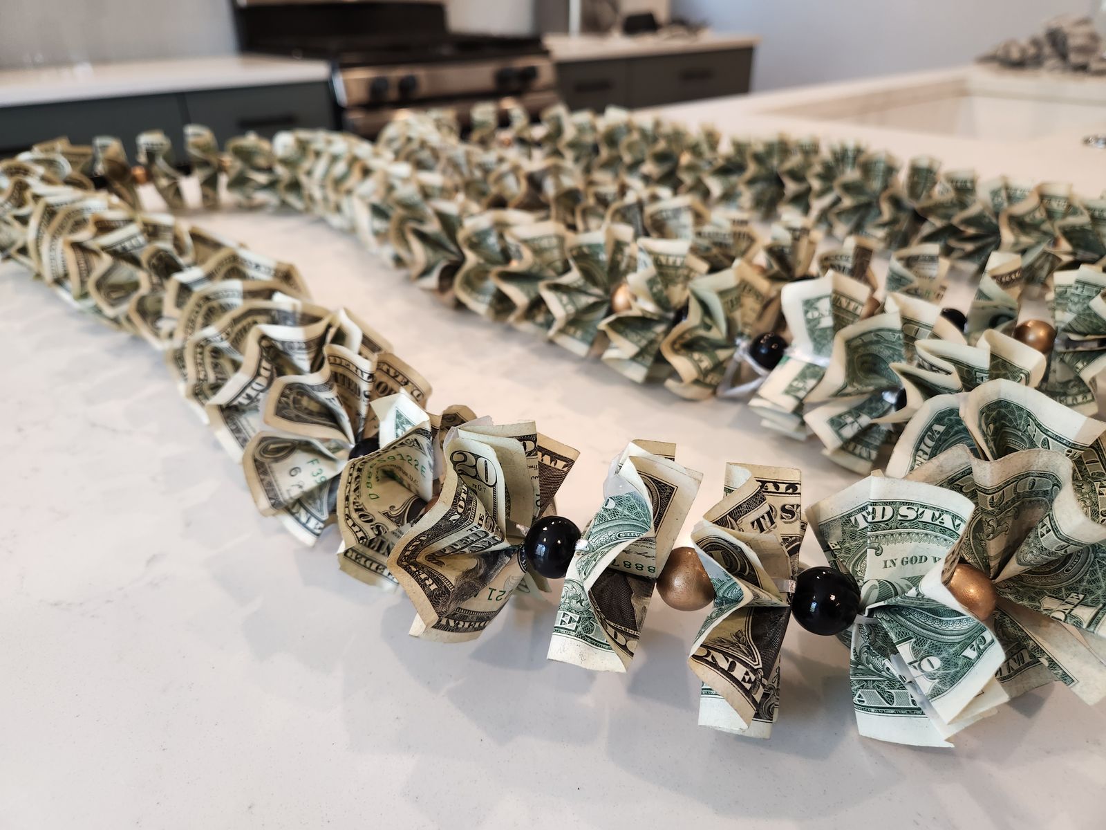 Graduation Money Lei