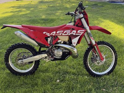 2023 gas gas EC 300