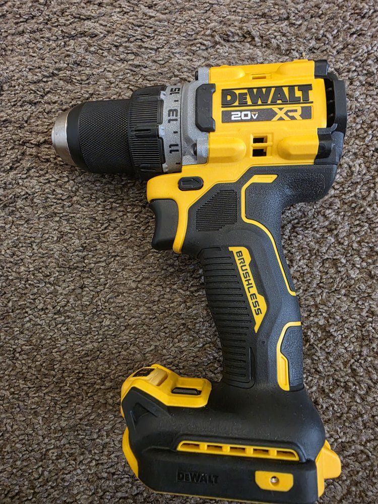 New DEWALT 20V MAX XR Compact 1/2 in. Drill