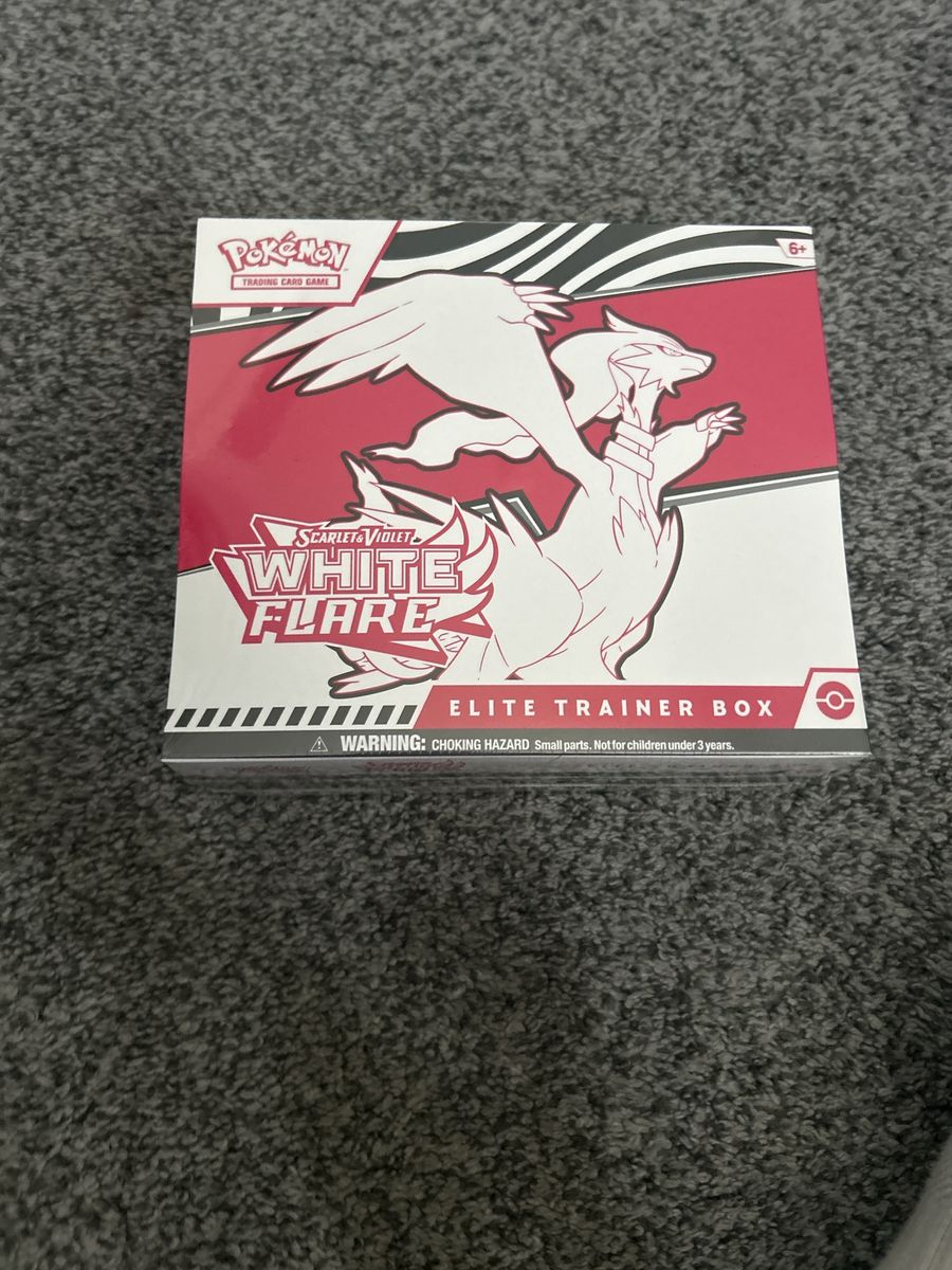 Pokemon White Flare ETB
