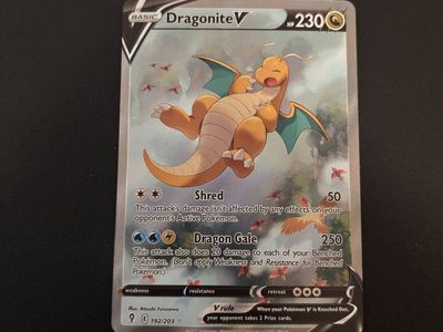Pokemon Dragonite V (Full Art) 192/203 Sword & Shield Evolving Skies TCG Card ungraded