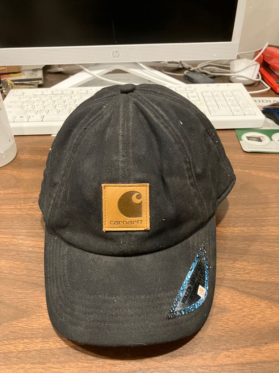 New Carhartt Hat With Neck Cover