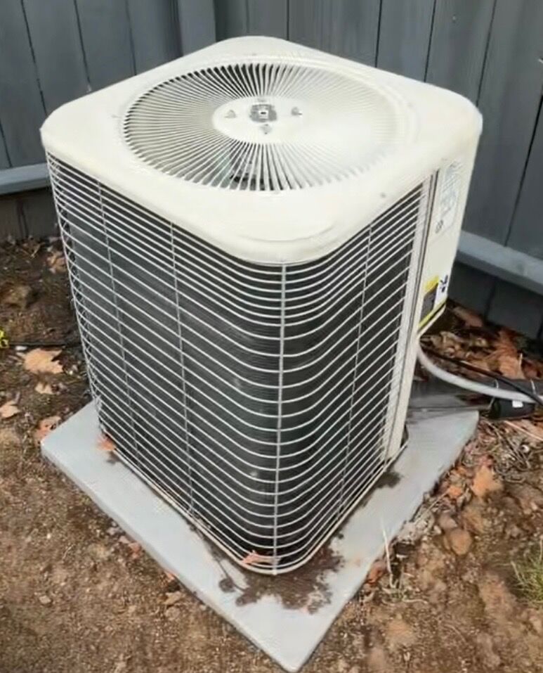 Lennox central Heating And Cooling Unit