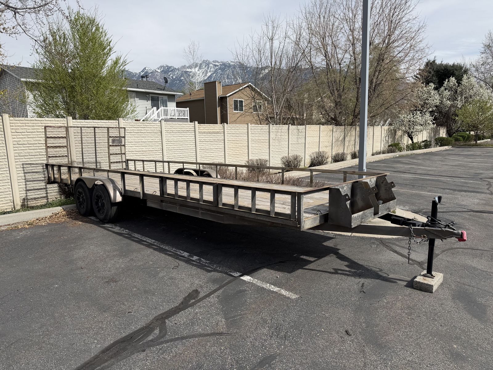 2015 Custom Utility Trailer 25'x7'