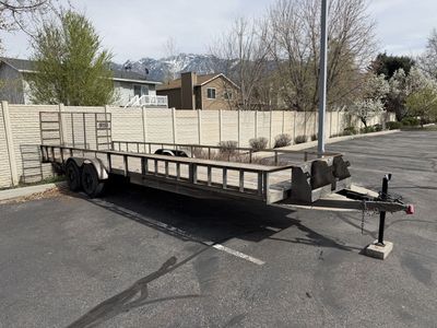 2015 Custom Utility Trailer 25'x7'