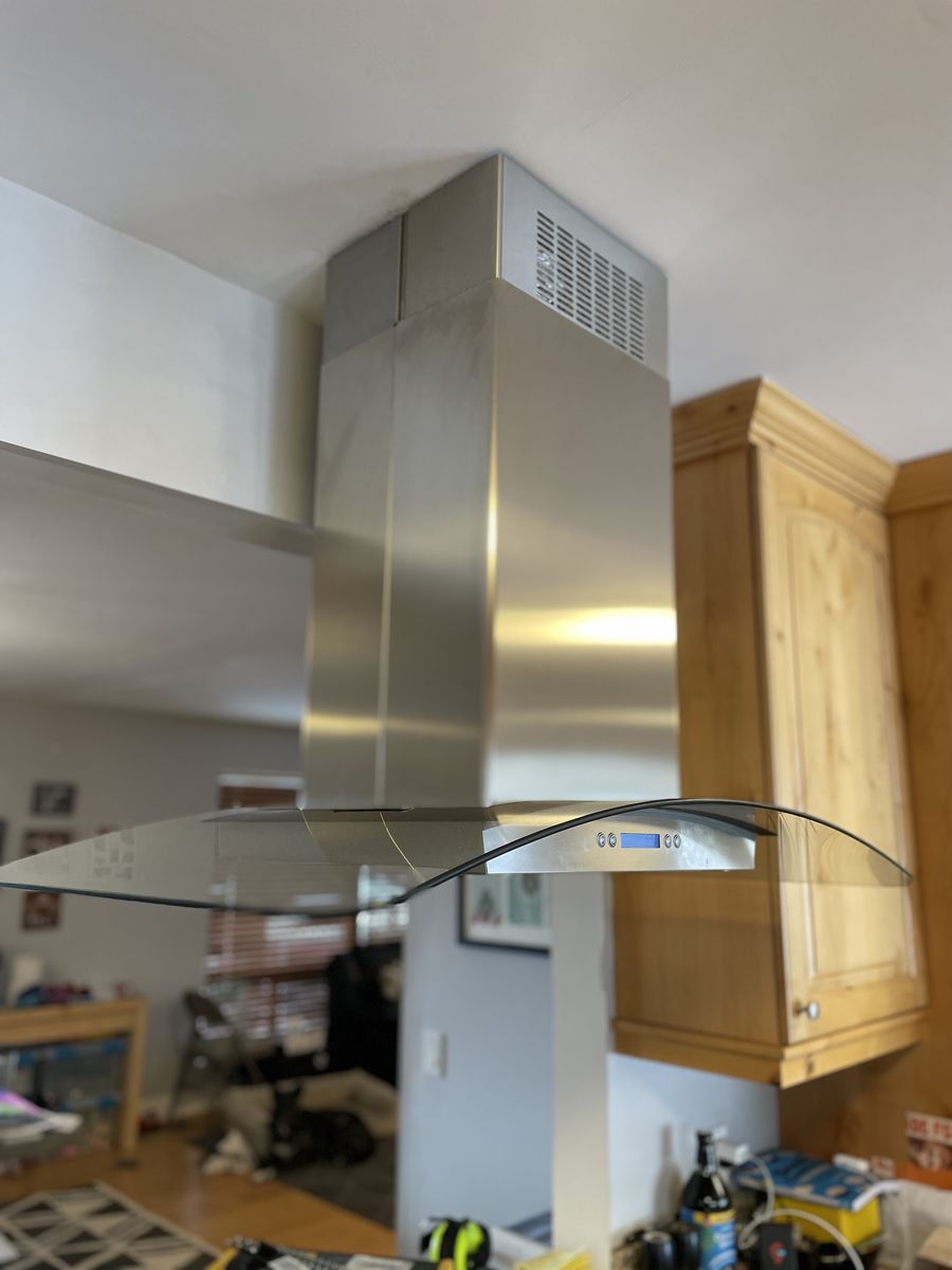 Island chimney hood