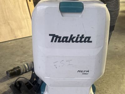 Makita BackPack Vacuum