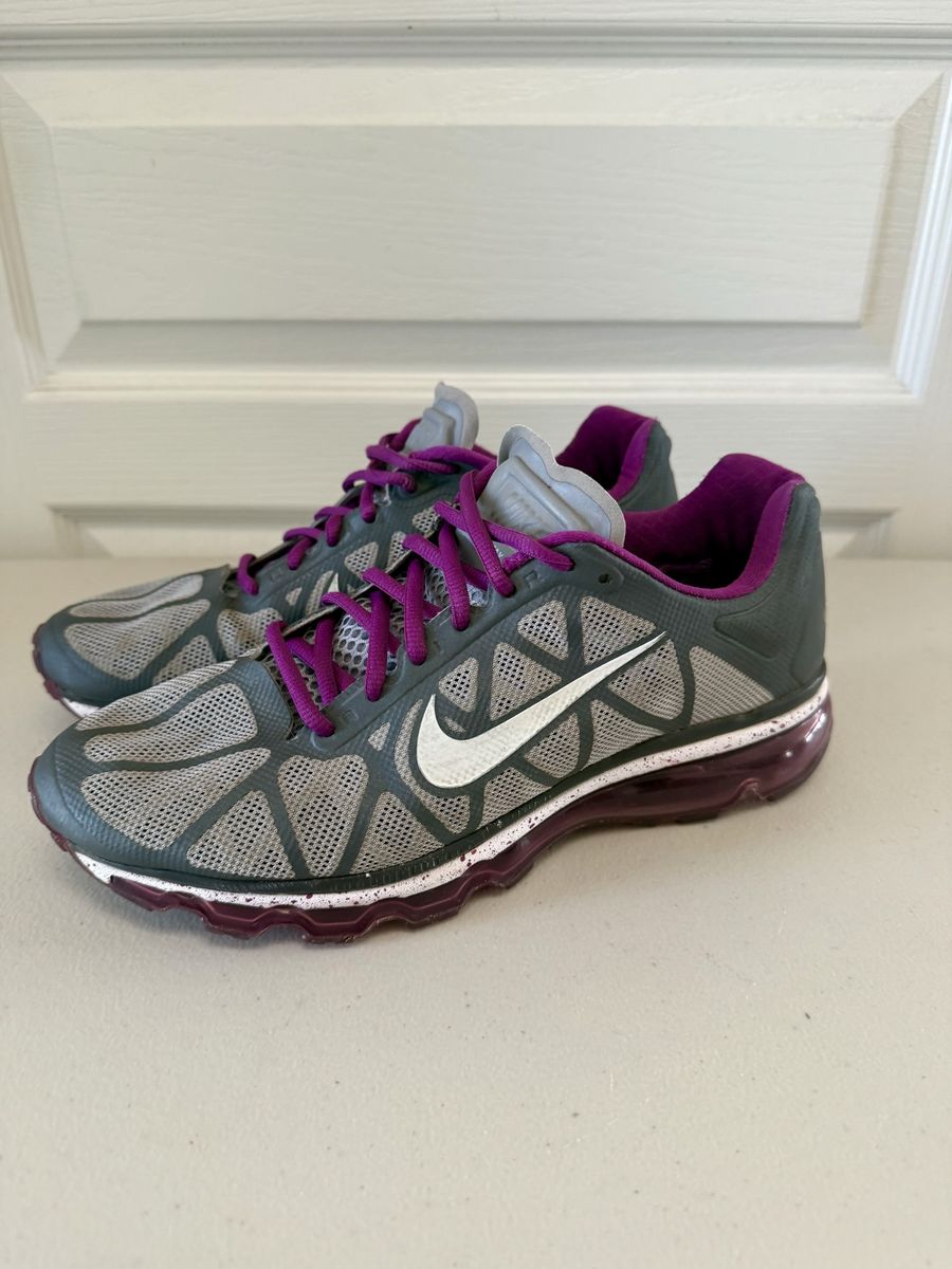 Womens 10 Nike Air Max Plus Shoes Sneakers