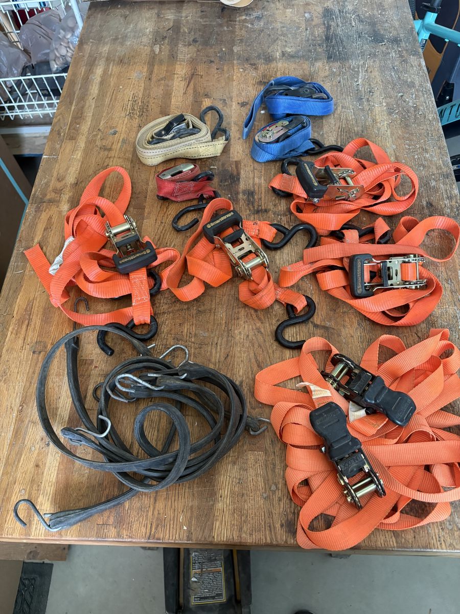 Ratchet straps 