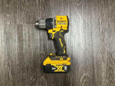 DEWALT 1/2 INCH COMPACT BRUSHLESS DRILL W/5.0 AH BATTERY