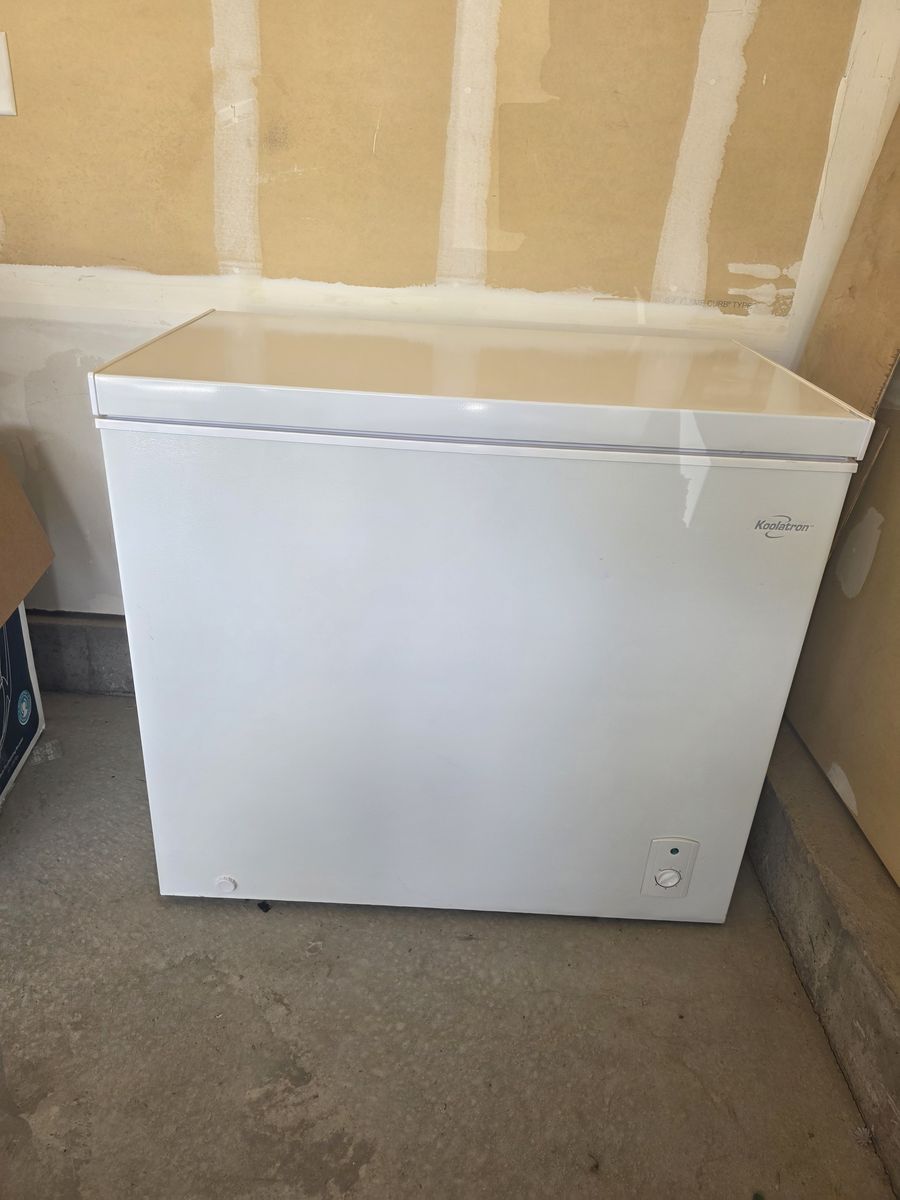 Koolatron 7.0 Cubic Chest Freezer
