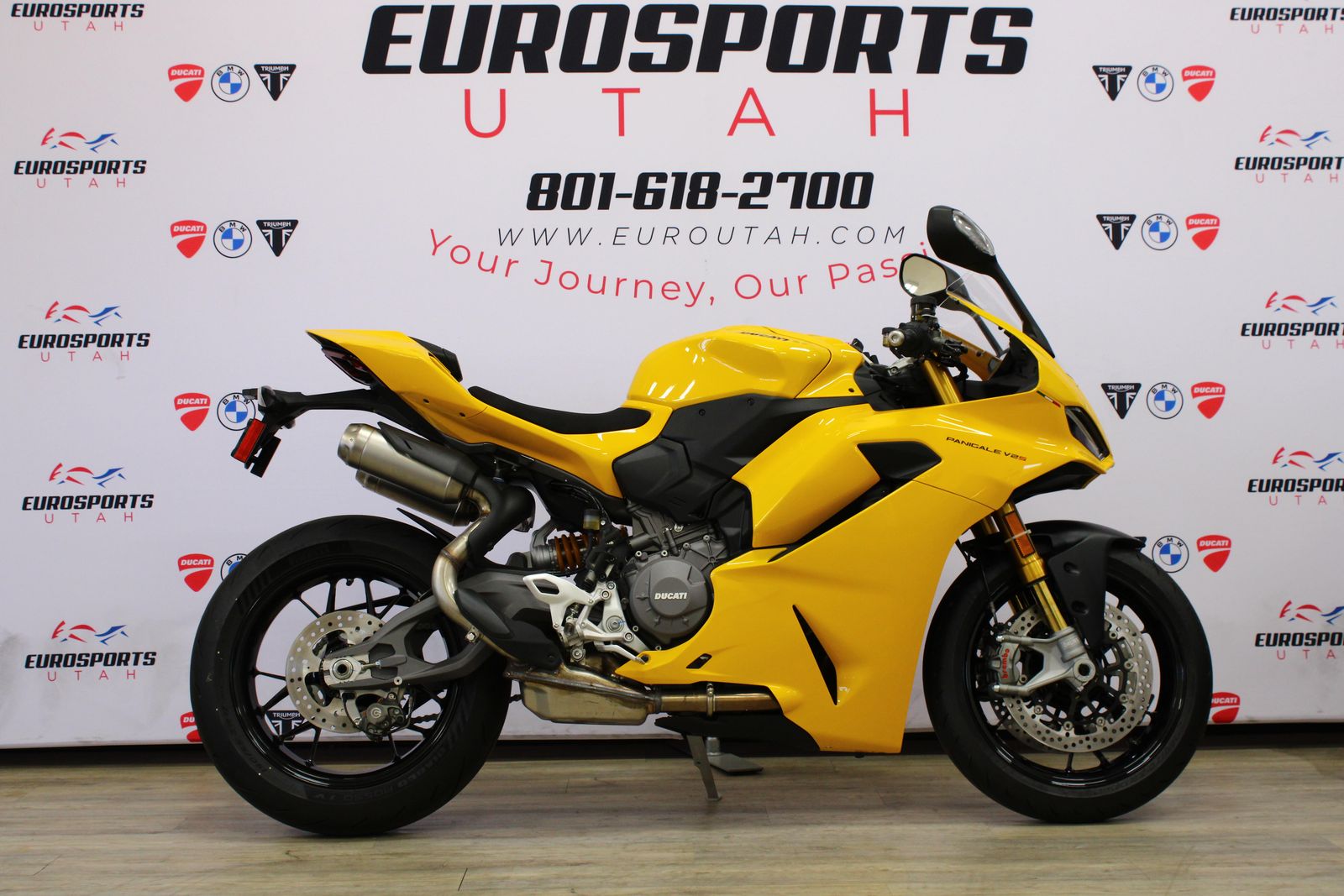2026 Ducati PANIGALE V2 896