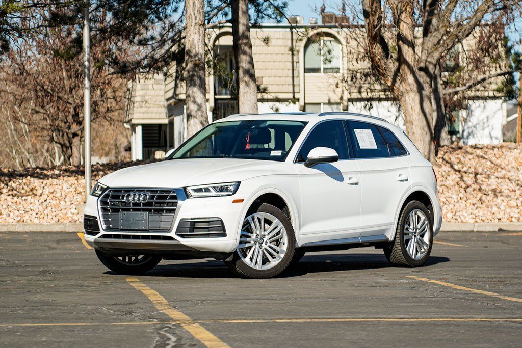 2018 Audi Q5 2.0T quattro Premium Plus