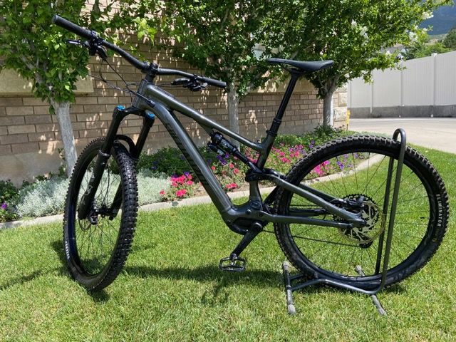 Levo SL Alloy 2025 20+ Hrs on the bike