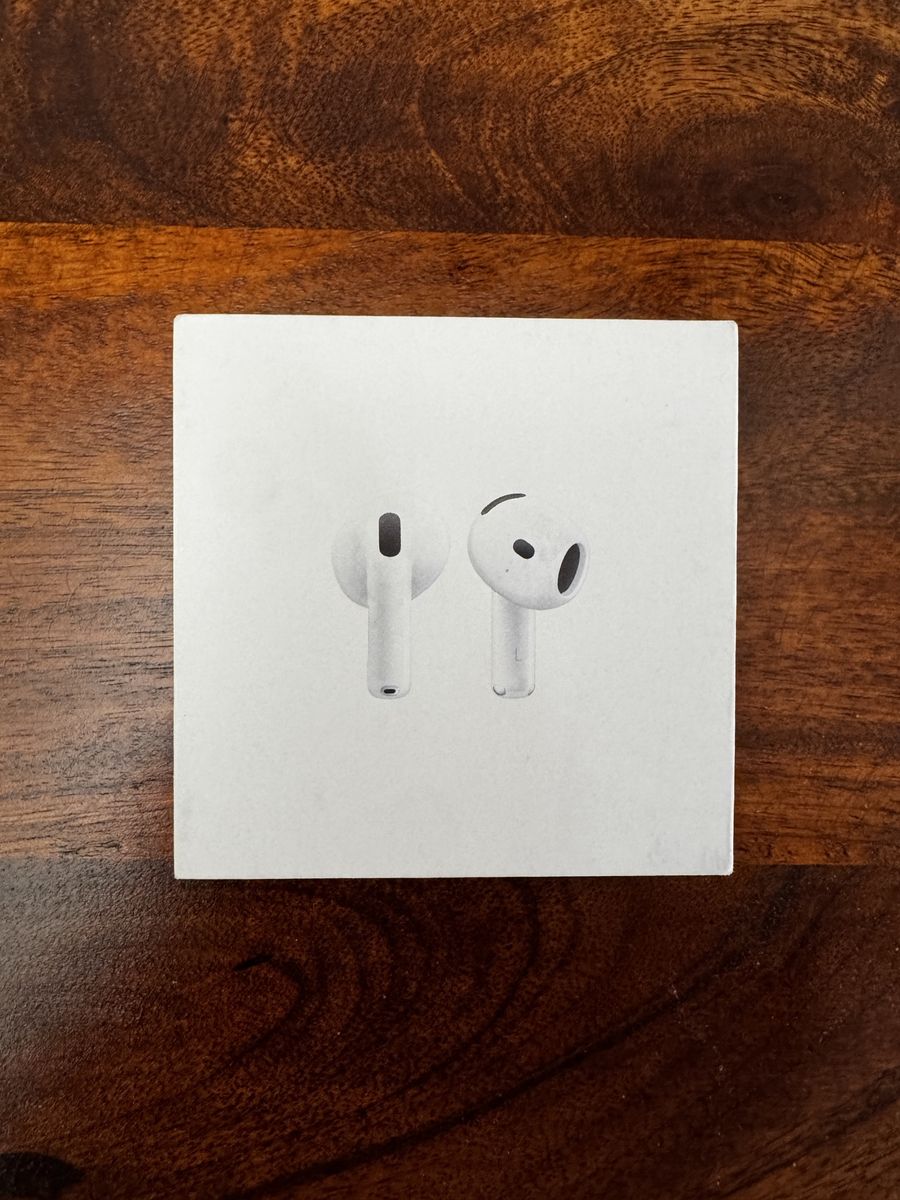 Apple AirPods 4