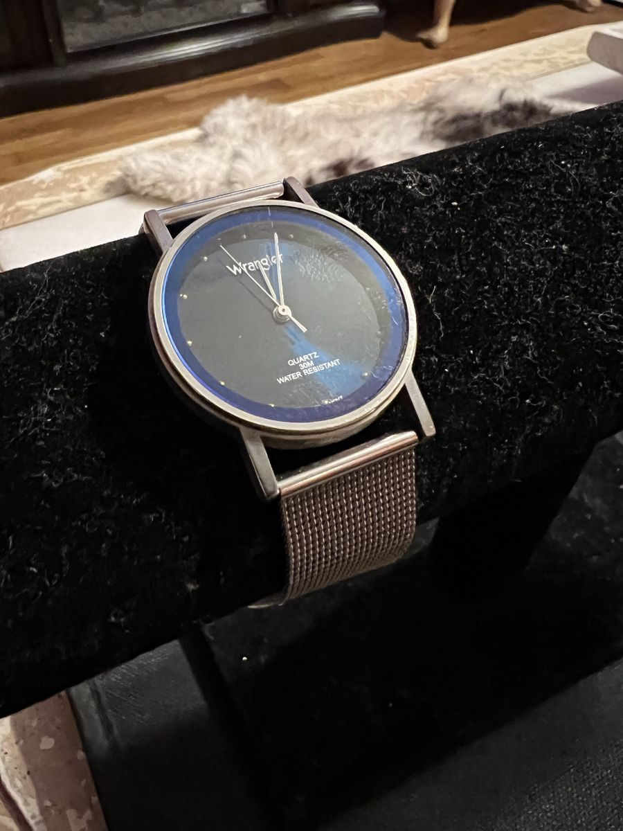 Wrangler Quartz Water Resistant Watch with Mesh Band - Pre-owned