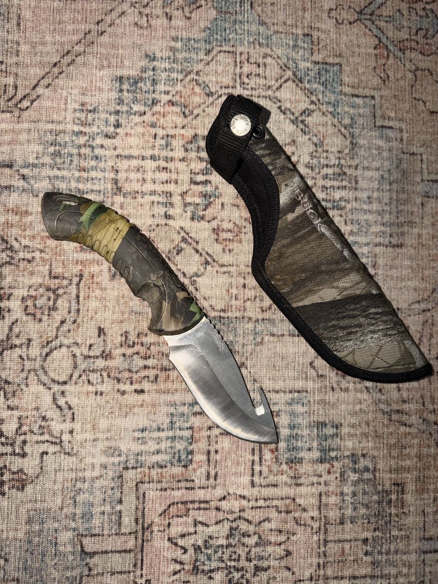 Buck USA Fixed Blade Hunting Knife