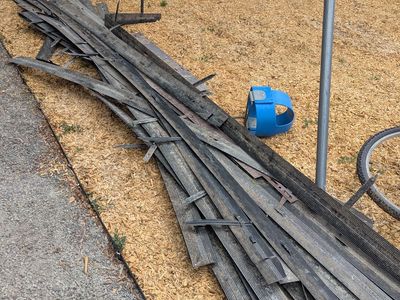 Free used aluminum edging