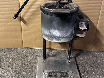 Melting Furnace Bottom Drop