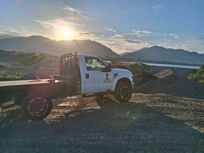 Ford F-250 Flatbed Truck