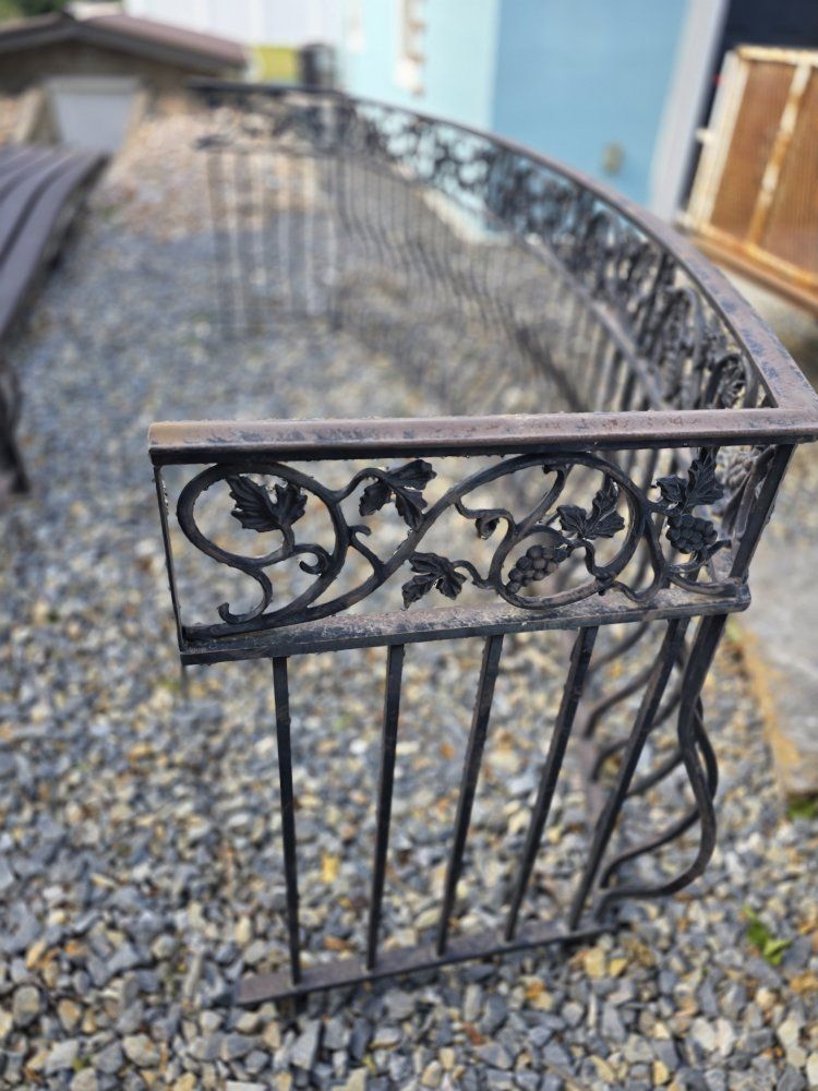 Ornate Wrought Iron Balcony Railing - Curved Design with Grapevine Accents, 10 ft Length