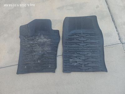 Jeep Grand Cherokee OEM All-Weather Rubber Front Floor Mats - Set of 2 Black