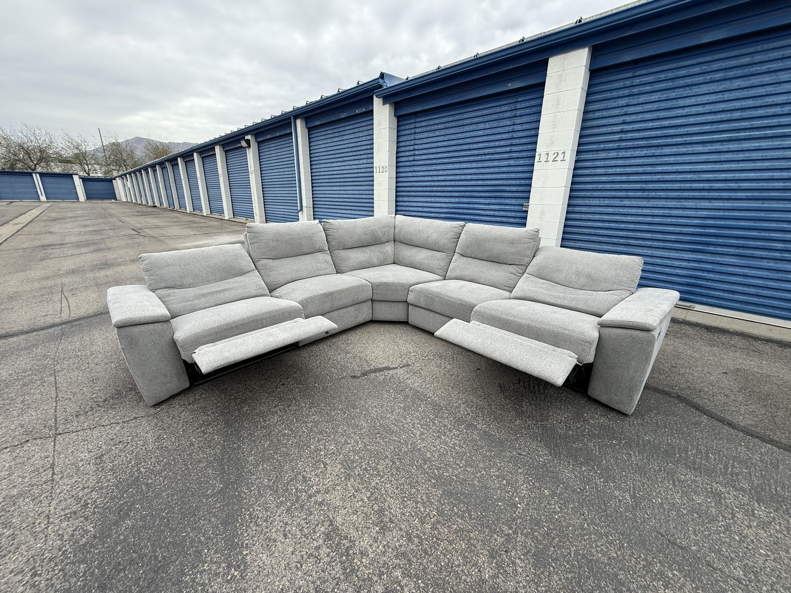 Sectional Reclining Couch