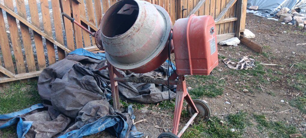 Cement Concrete Mixer