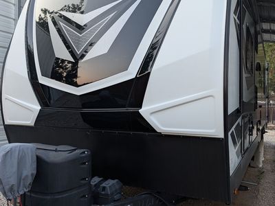 2022 Grand Design Momentum 31G Toy Hauler