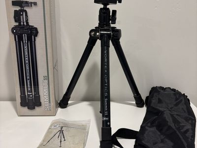 Vortex Optics Summit SS Tripod - Compact, Lightweight Aluminum Field Packing Tripod with Ball Head