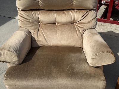 Recliner Chair