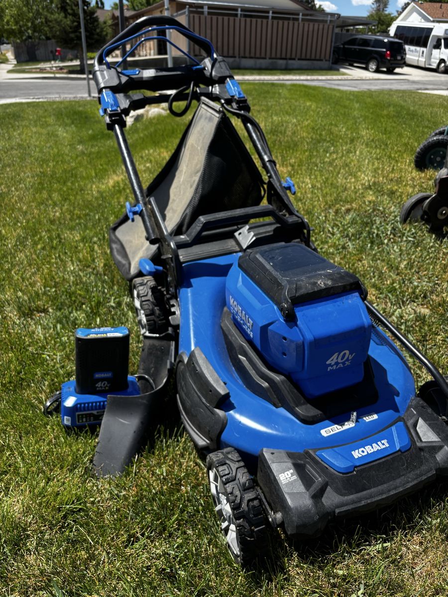 Kobalt 40 v Electric Mower w/ battery and charger