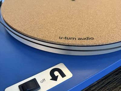 U-Turn Audio Orbit 1st Generation Record Player - with pre-amp and accessories