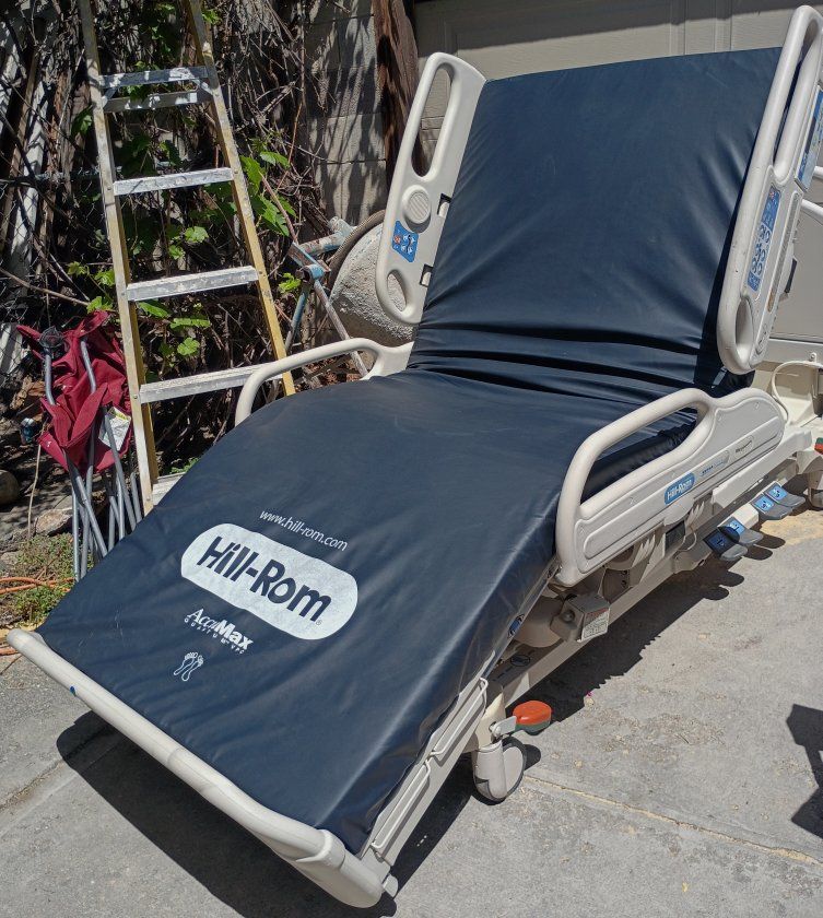Electric hospital bed