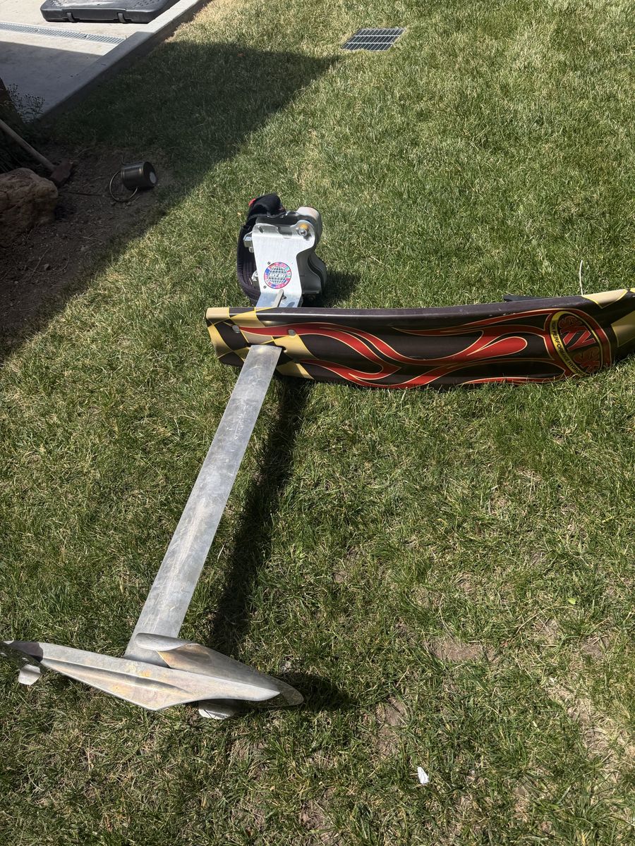 Air Chair/hydrofoil for rent (Upgraded longer mast)
