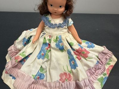 Vintage 1940s Nancy Ann Storybook Bisque Doll