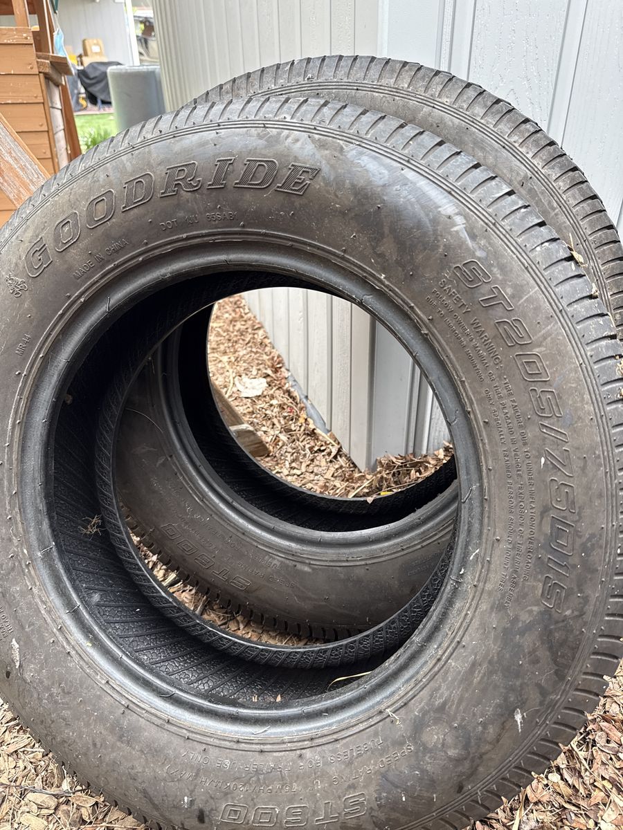 Trailer Tires