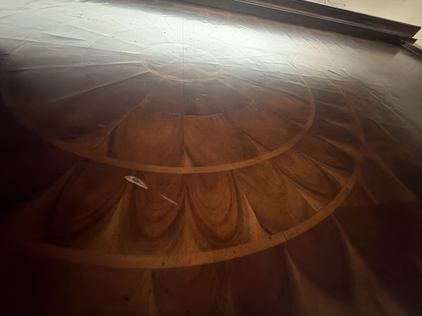 Main image 4