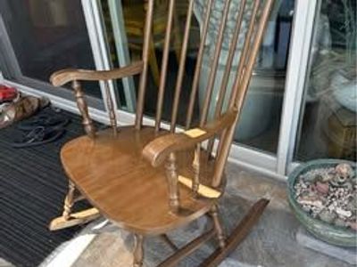 Vintage Wood Rocking Chair Excellent Condition