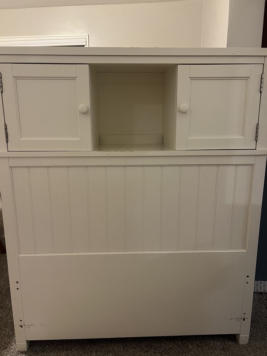 Headboard/Box Spring/Bed Frame