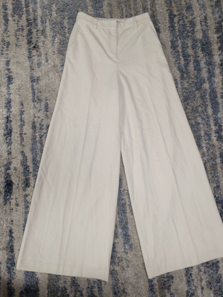 Brand new Express womans pants