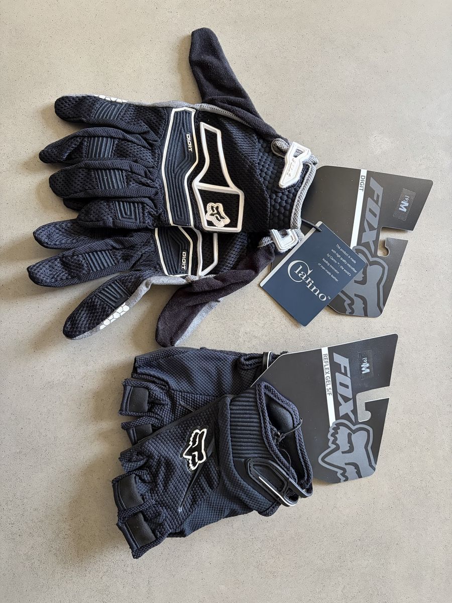 NEW Pair Pack: Fox Racing Women's Mountain Bike Gloves (Size M)