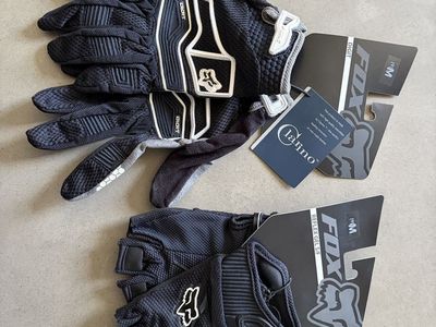 NEW Pair Pack: Fox Racing Women's Mountain Bike Gloves (Size M)