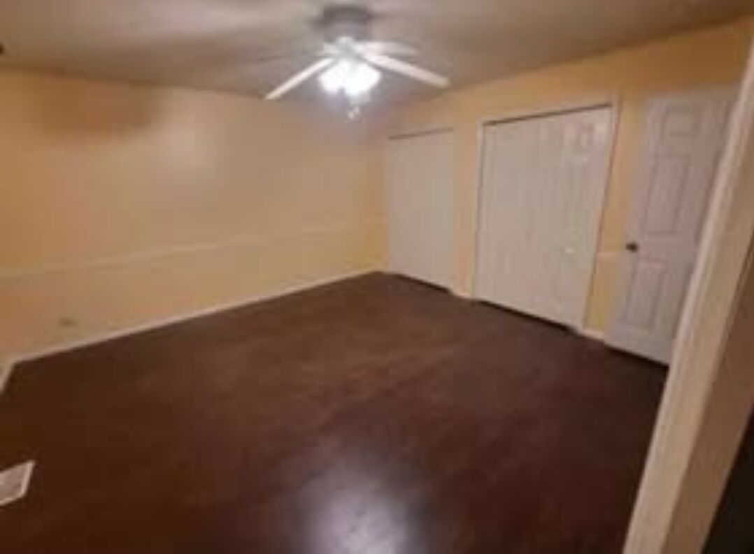 Spacious Master Bedroom w/ Private Bath – Hyrum, UT