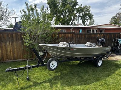 Aluminum Fishing Boat with Mercury Outboard Motor and Trailer