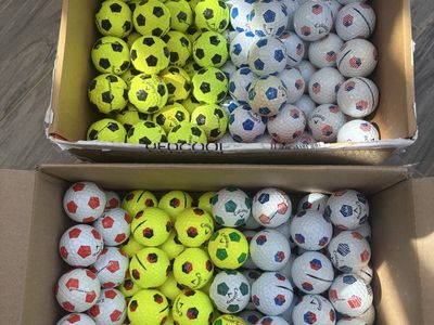 12 - CALLAWAY SOCCOR BALLS