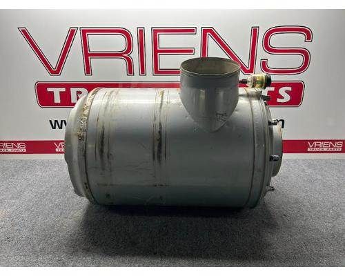 16" DIA AIR CLEANER 
26" LENGTH 
7" INLET DIA
