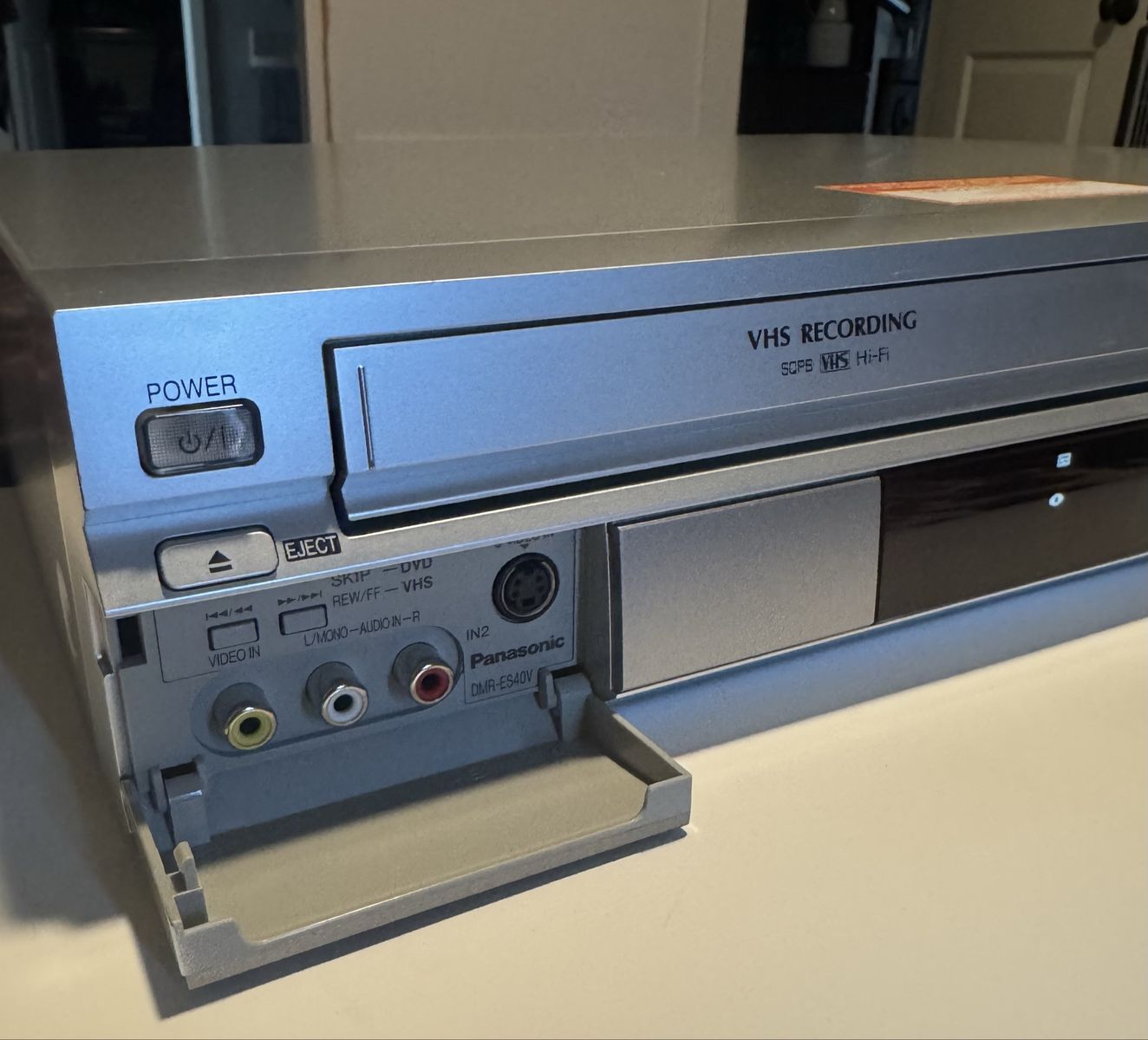 Main image 10
