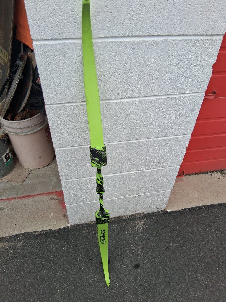 Tribe Zombie Hunter Bow Nice Super Cool!